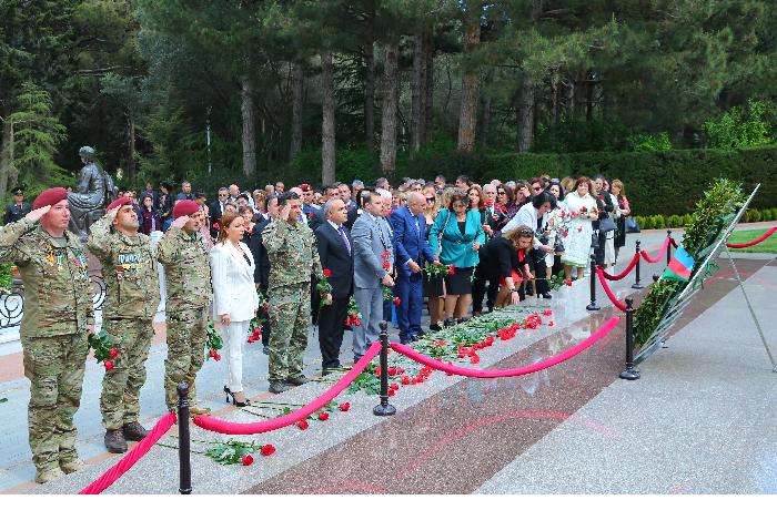 Azərbaycan Respublikasının Qeyri-Hökumət Təşkilatlarına Dövlət Dəstəyi Agentliyinin təşəbbüsü ilə Ümummilli lider Heydər Əliyevin 100 illik yubileyinə həsr olunan “Müstəqil Azərbaycanın Banisi” adlı konfrans keçirilib.